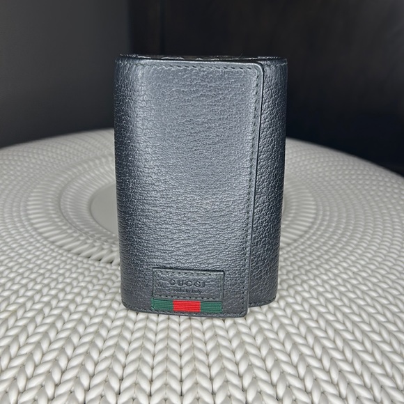 Gucci 6 Ring Key Holder Case - Picture 1 of 11